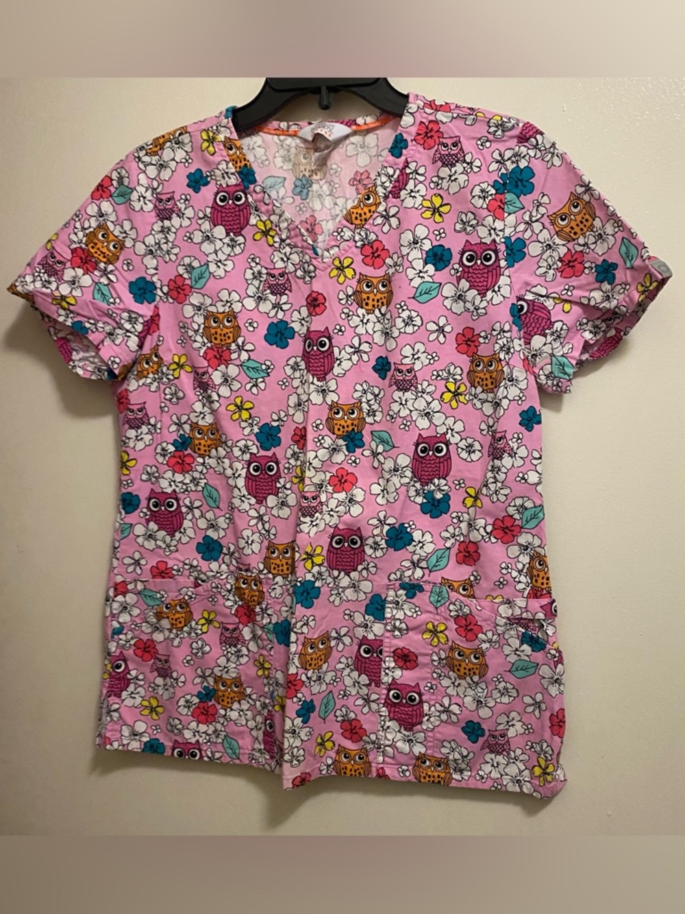 Code Happy Womens Scrubs Scrub Top M Medium Bust 36” Pink Owls Owl Floral Print